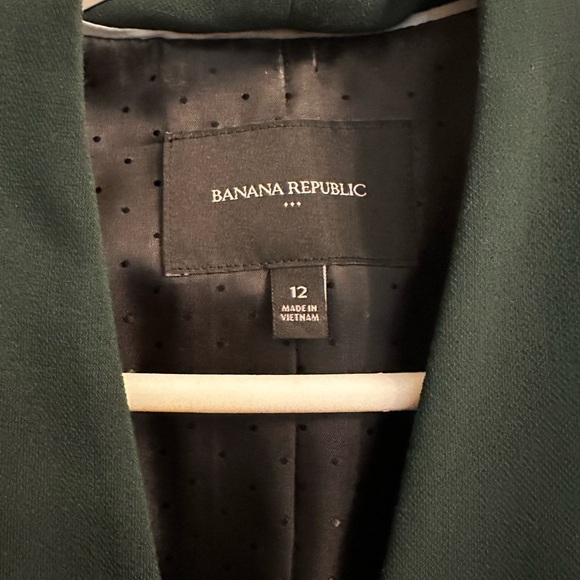 Banana Republic Washable Collarless Cutaway Blazer - Picture 5 of 6